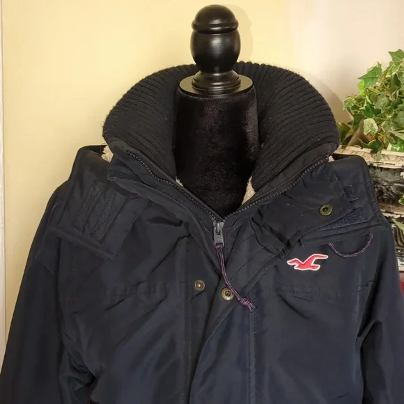 Hollister Navy Ski Ladies Jacket with High Collar - Picture 3 of 10